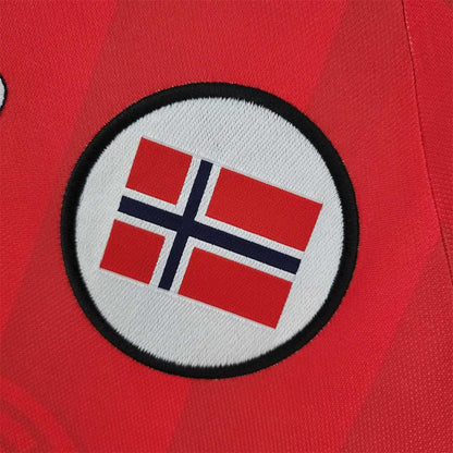 Norway 98-00 Home Retro Shirt badge