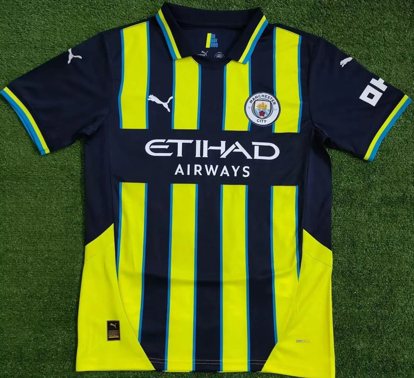 Manchester City 24-25 Away Shirt front