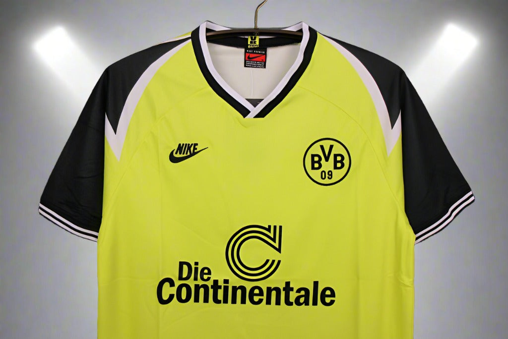 Borussia Dortmund 95-96 Home Retro Shirt sponsor