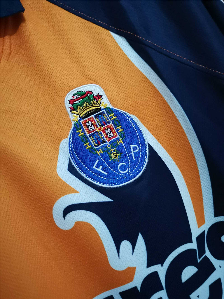 Porto 97-99 Away Retro Shirt crest