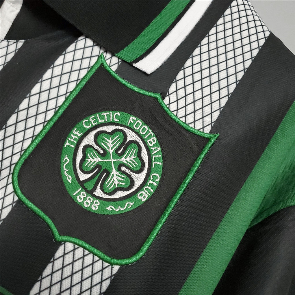 Celtic 94-96 Away Retro Shirt crest