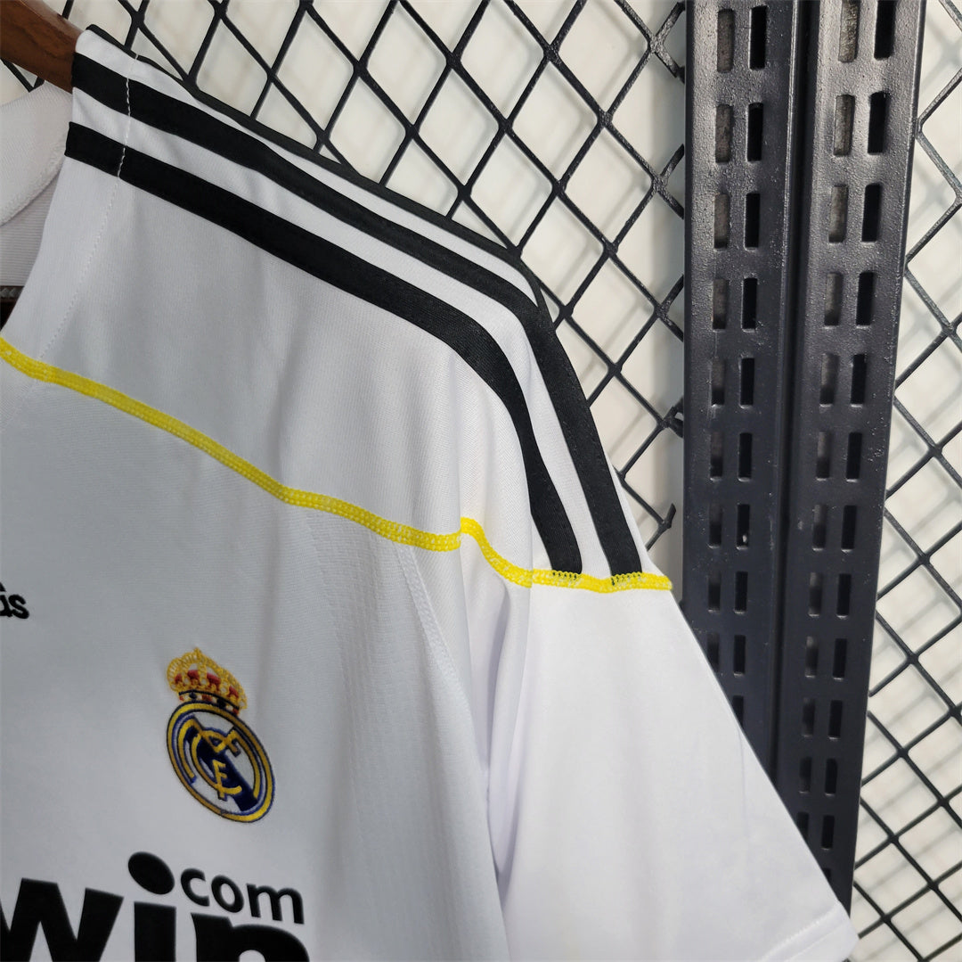 Real Madrid 09-10 Home Retro Shirt sleeve