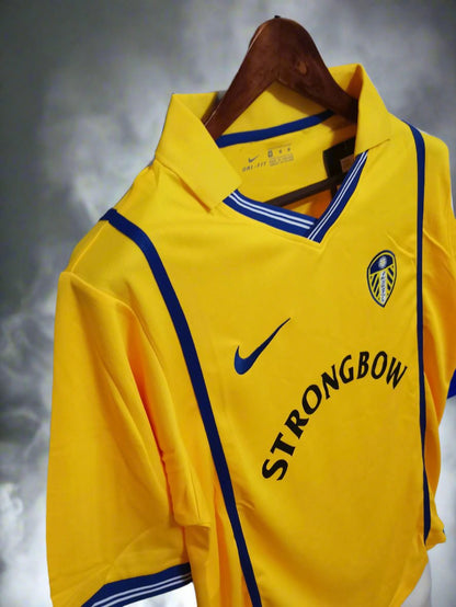 Leeds United 00-02 Away Shirt side