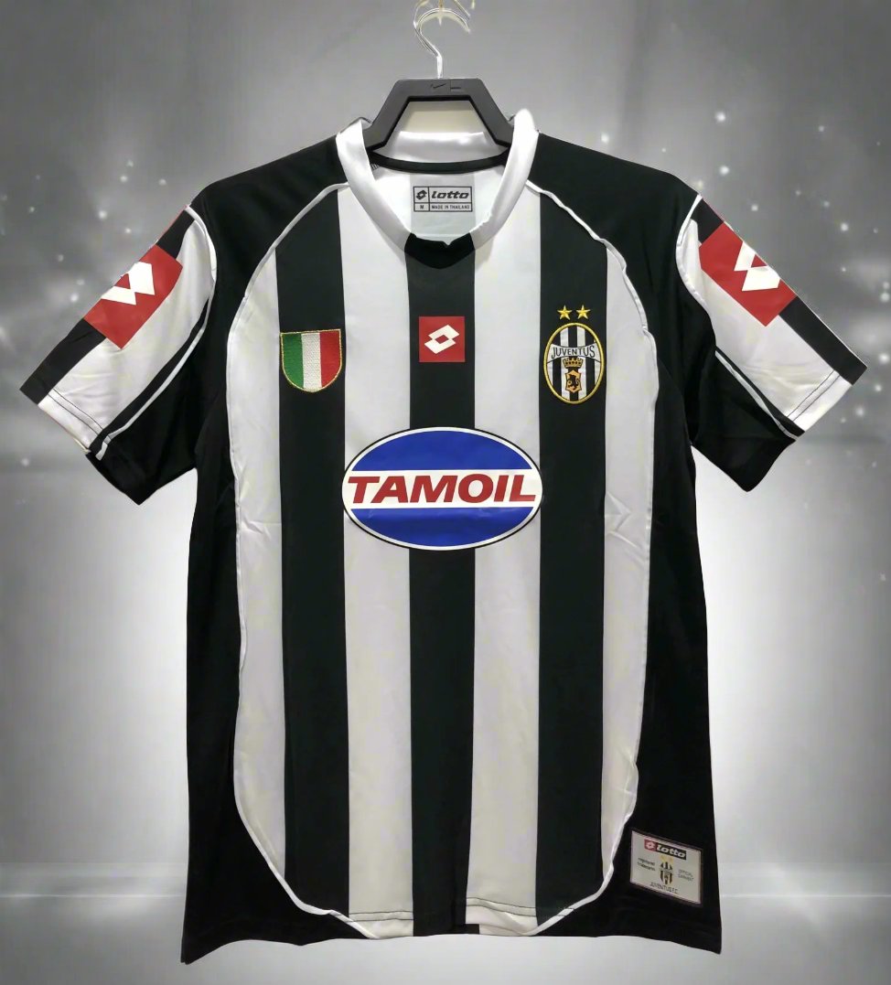 Juventus 02-03 European Retro Shirt