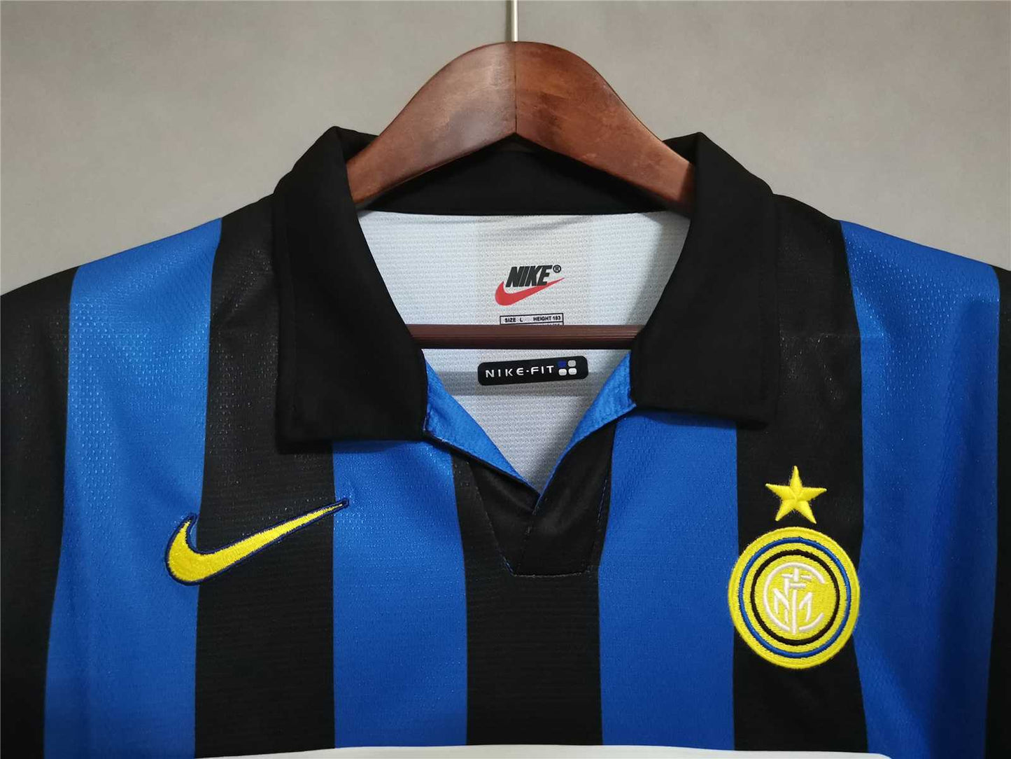 Inter Milan 98-99 Home Retro Shirt collar