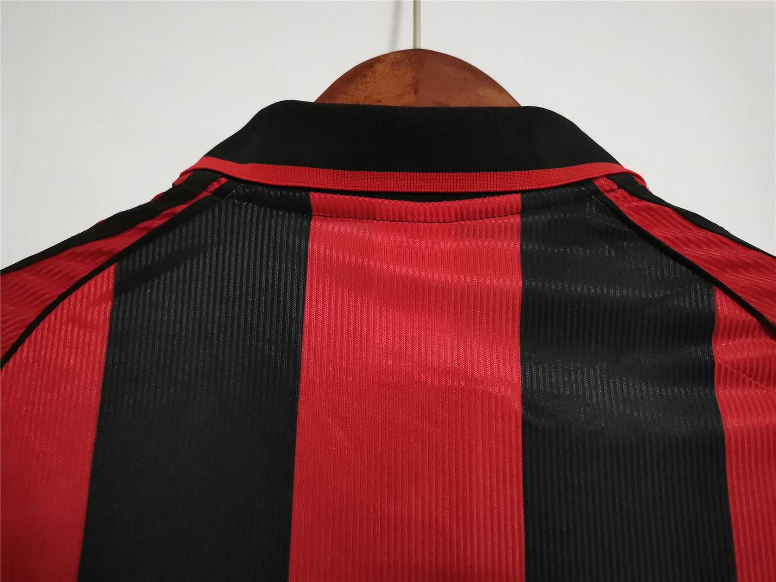 AC Milan 98-99 Home Retro Shirt collar