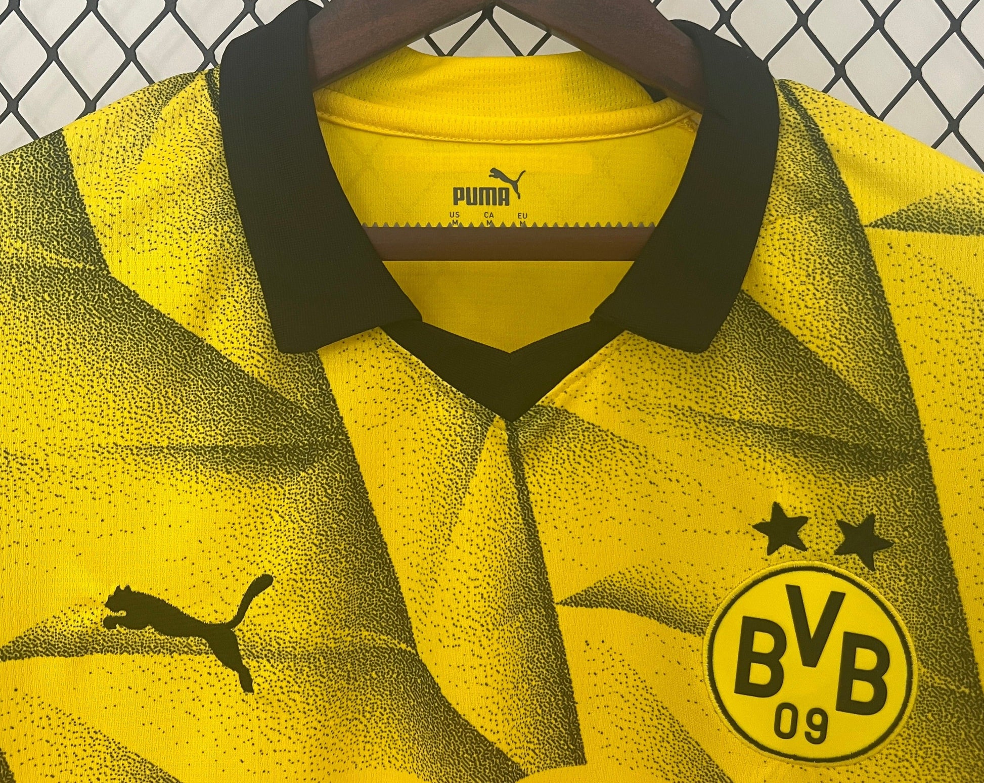 Borussia Dortmund 23-34 Cup Shirt neck