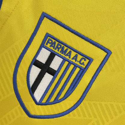 Parma 93-95 Away Retro Shirt crest