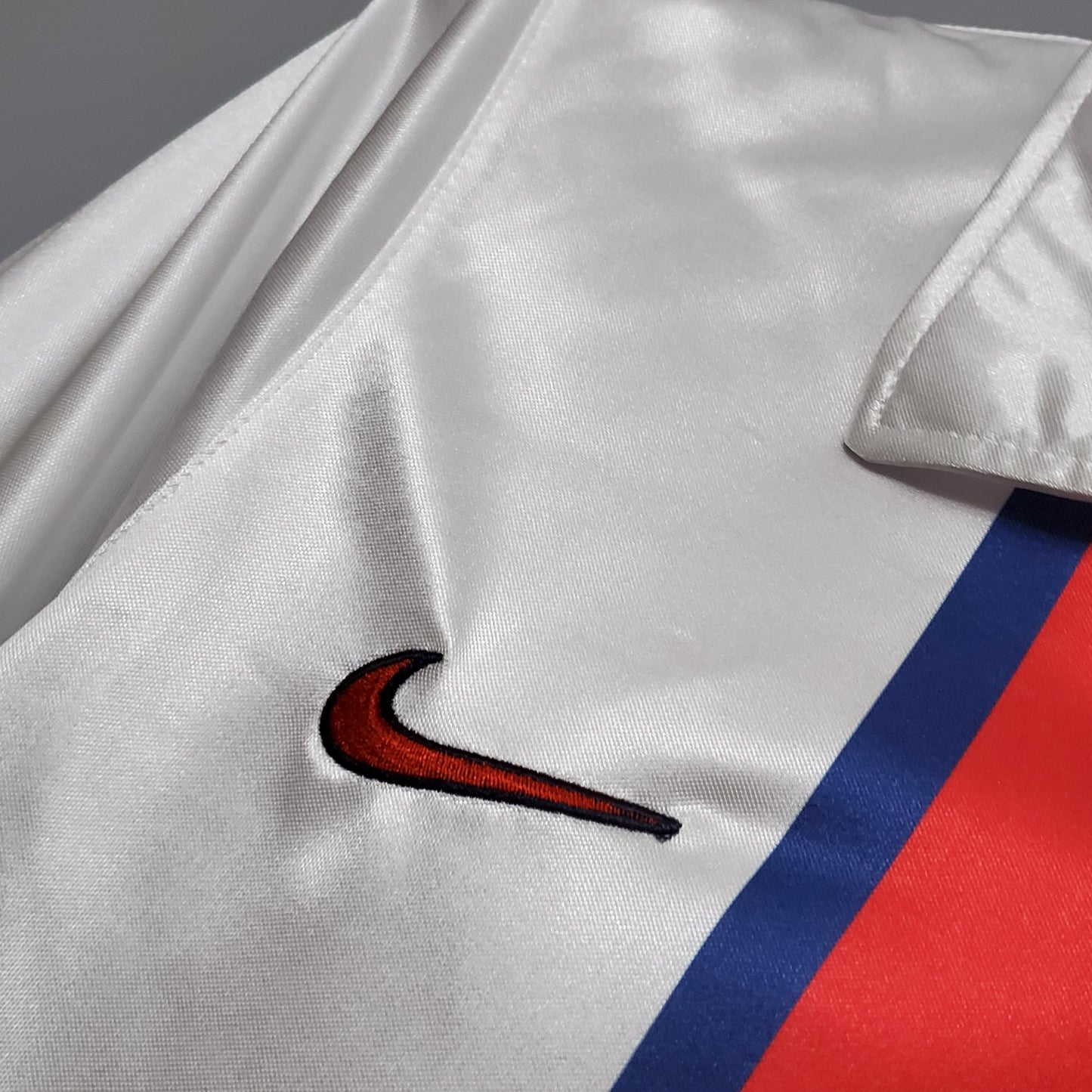 PSG 98-99 Away Retro Shirt brand