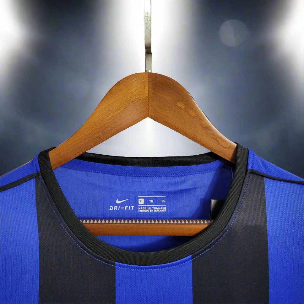 Inter Milan 99-00 Home Retro Shirt collar