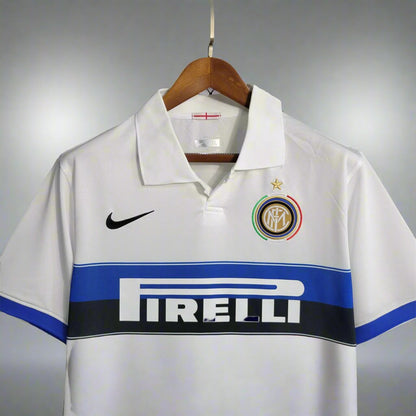 Inter Milan 09-10 Away Retro Shirt sponsor