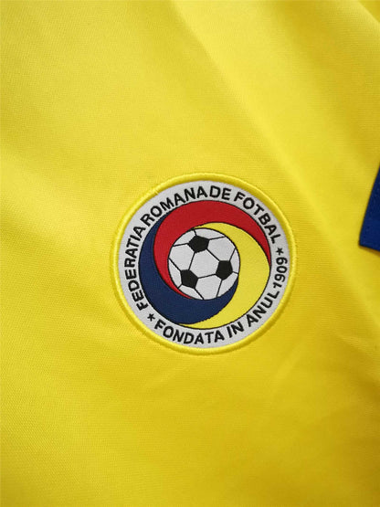 Romania 94-96 Home Retro Shirt crest