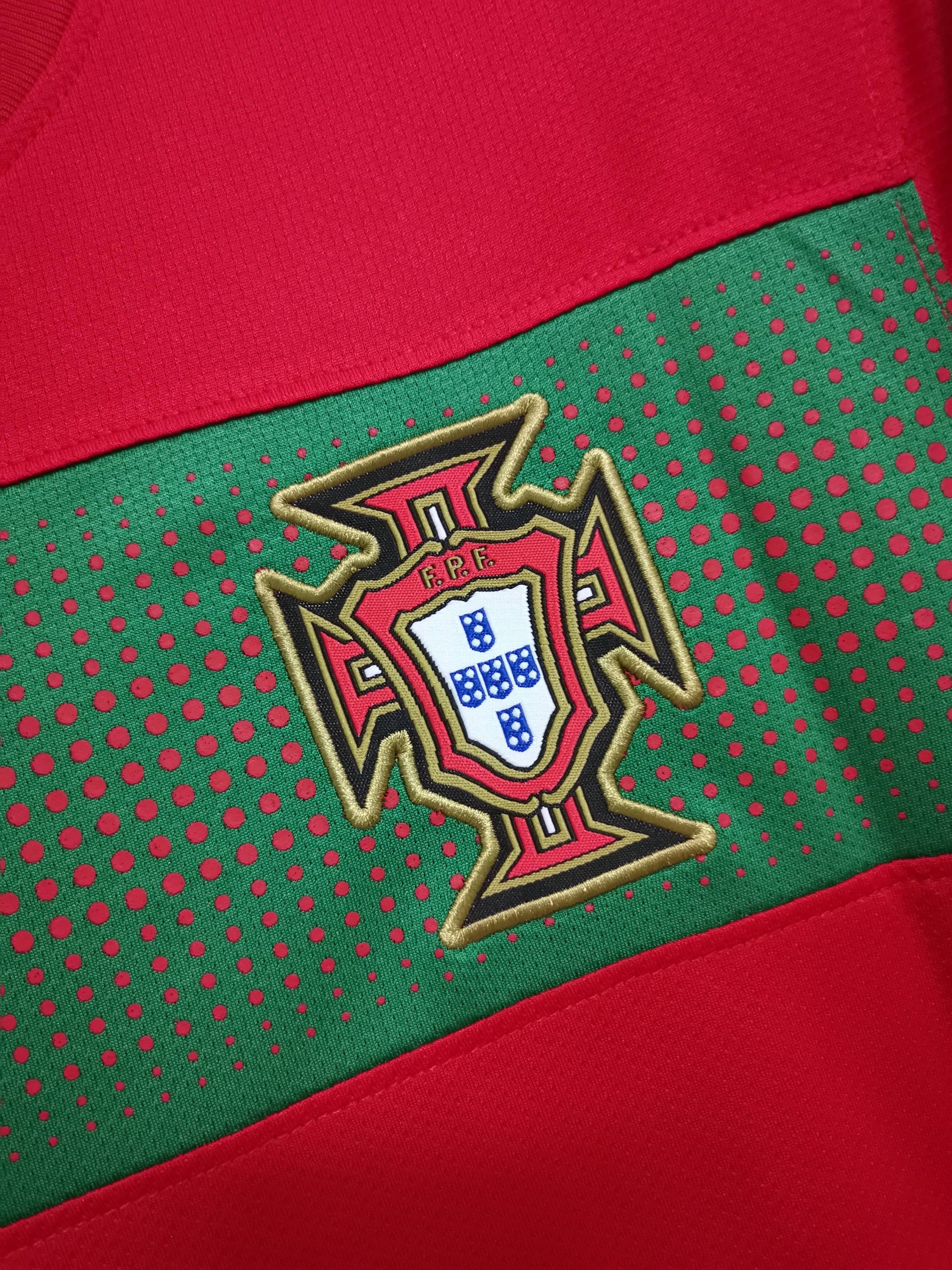 Portugal 10-12 Home Retro Shirt crest