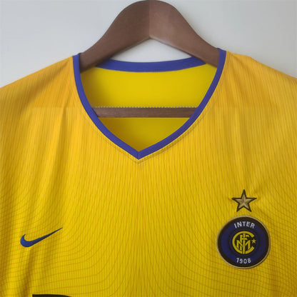 Inter Milan 02-03 Away Retro Shirt neck