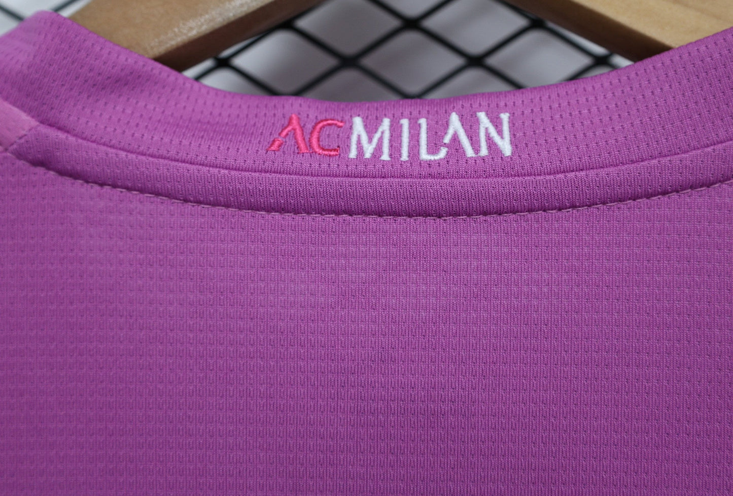 AC Milan 23-24 3rd Shirt collar