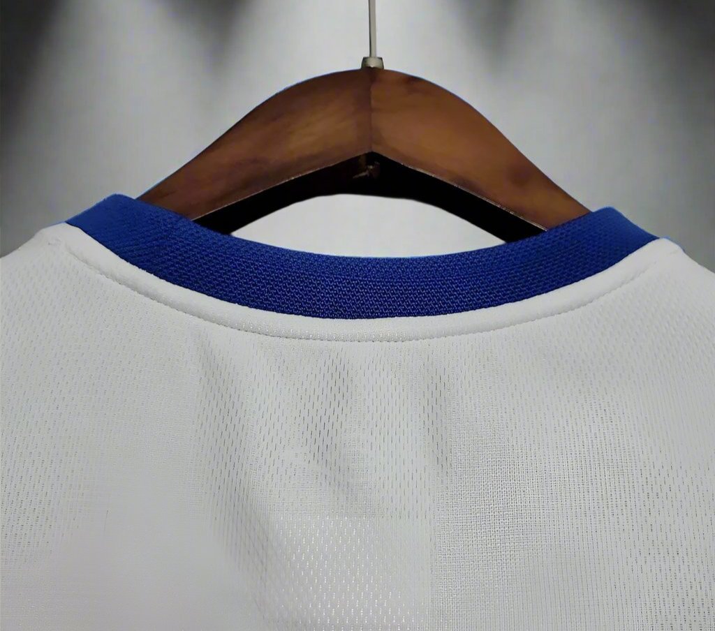 Chelsea 03-04 Home Retro Shirt collar