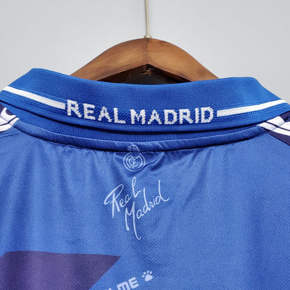 Real Madrid 94-96 Away Retro Shirt collar