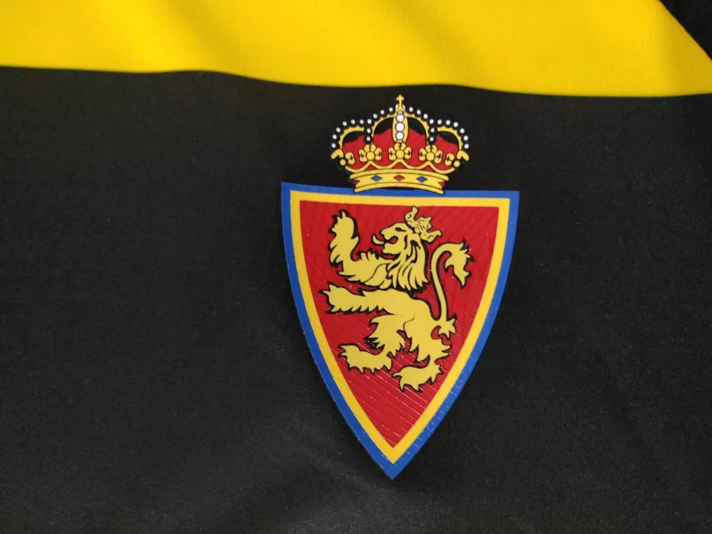 Real Zaragoza 23-24 Away Shirt badge