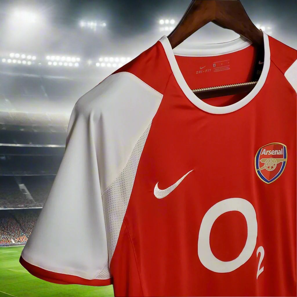 Arsenal 02-04 Home Retro Shirt sponsor