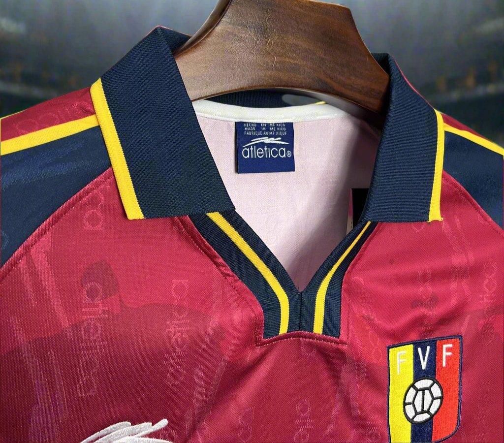 Venezuela 00-01 Home Retro Shirt collar