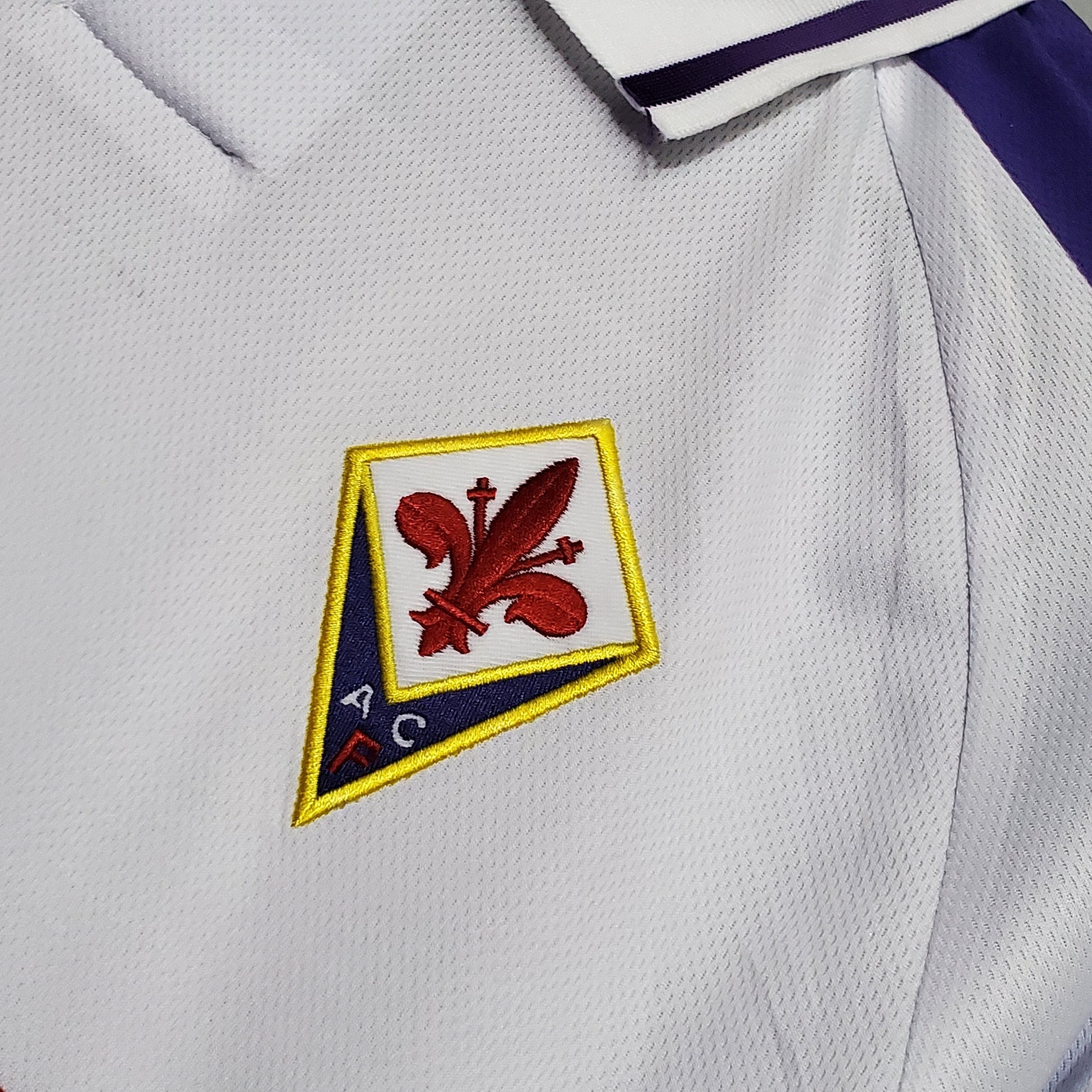 Fiorentina 98-99 Away Retro Shirt crest