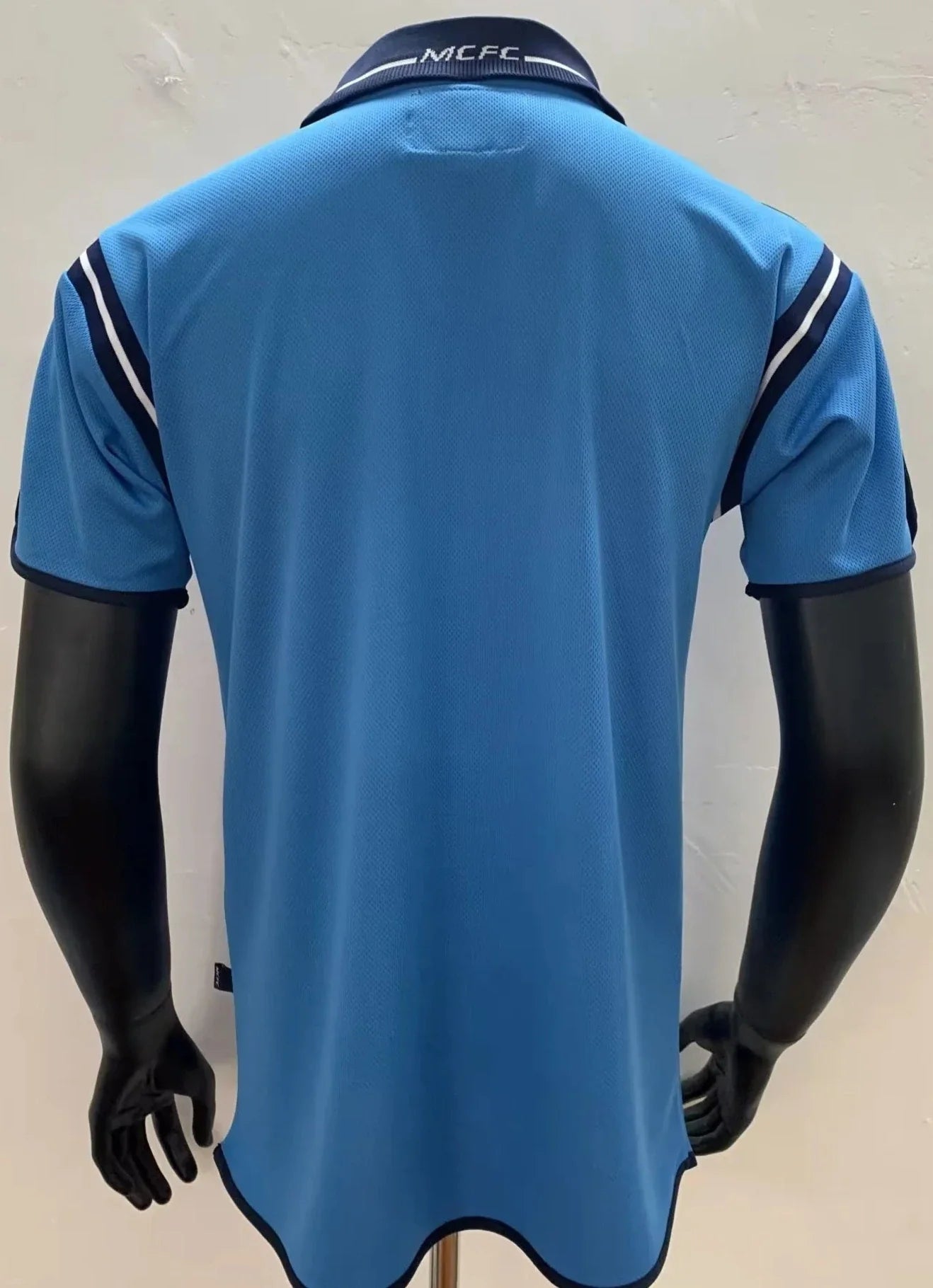 Manchester City 01-02 Home Shirt rear