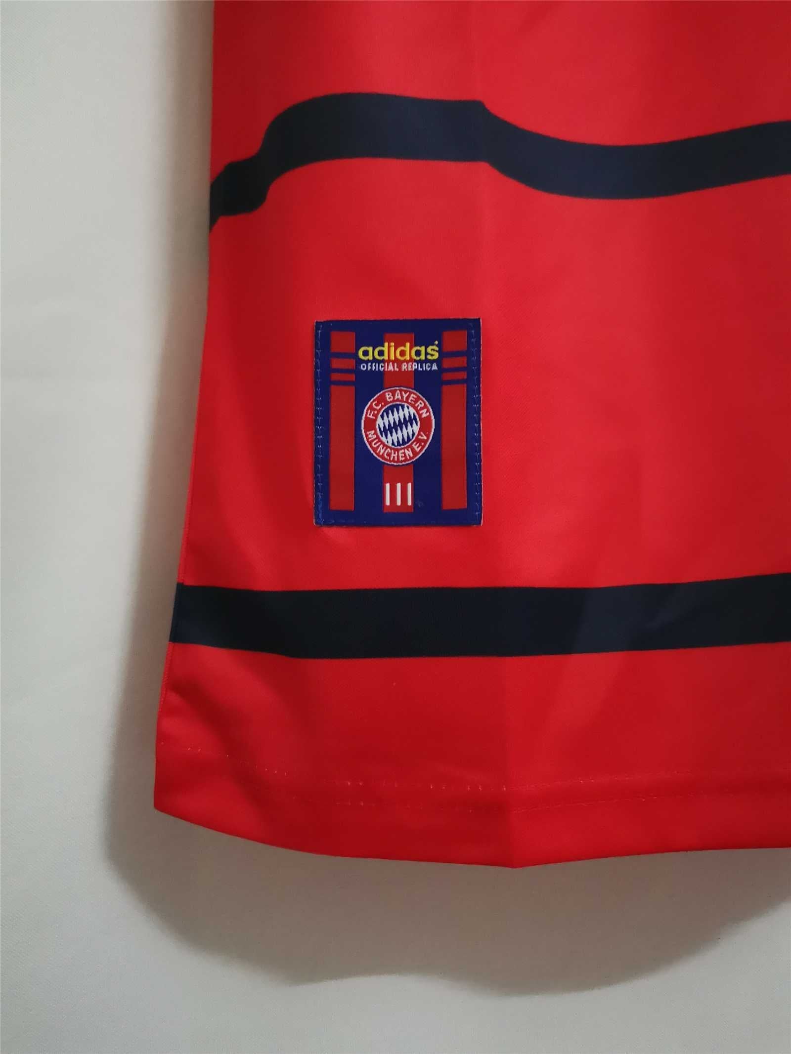 Bayern Munich 98-00 Home Retro Shirt licence