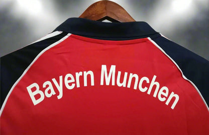 Bayern Munich 99-01 Home Retro Shirt collar