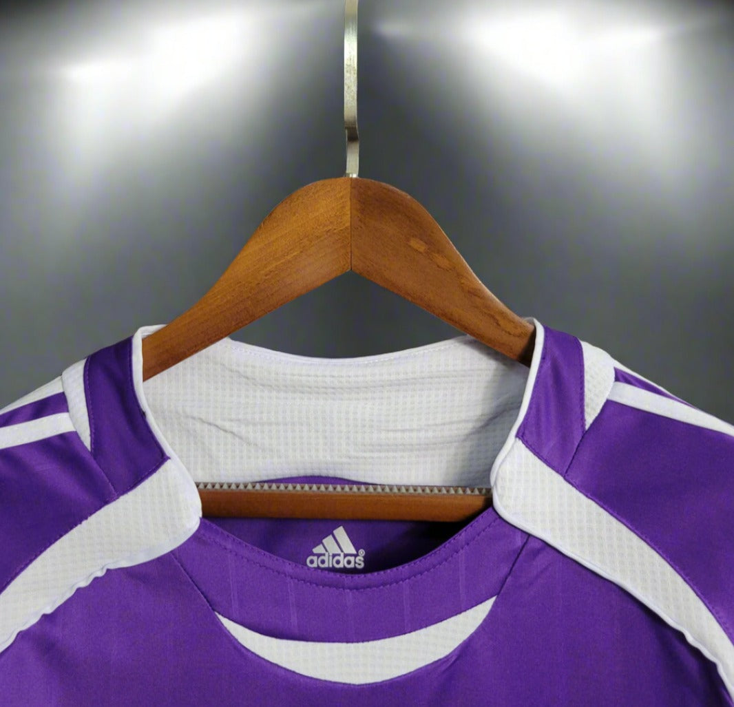 Real Madrid 06-07 3rd Retro Shirt collar