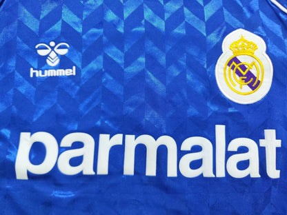 Real Madrid 86-88 Away Retro Shirt crest