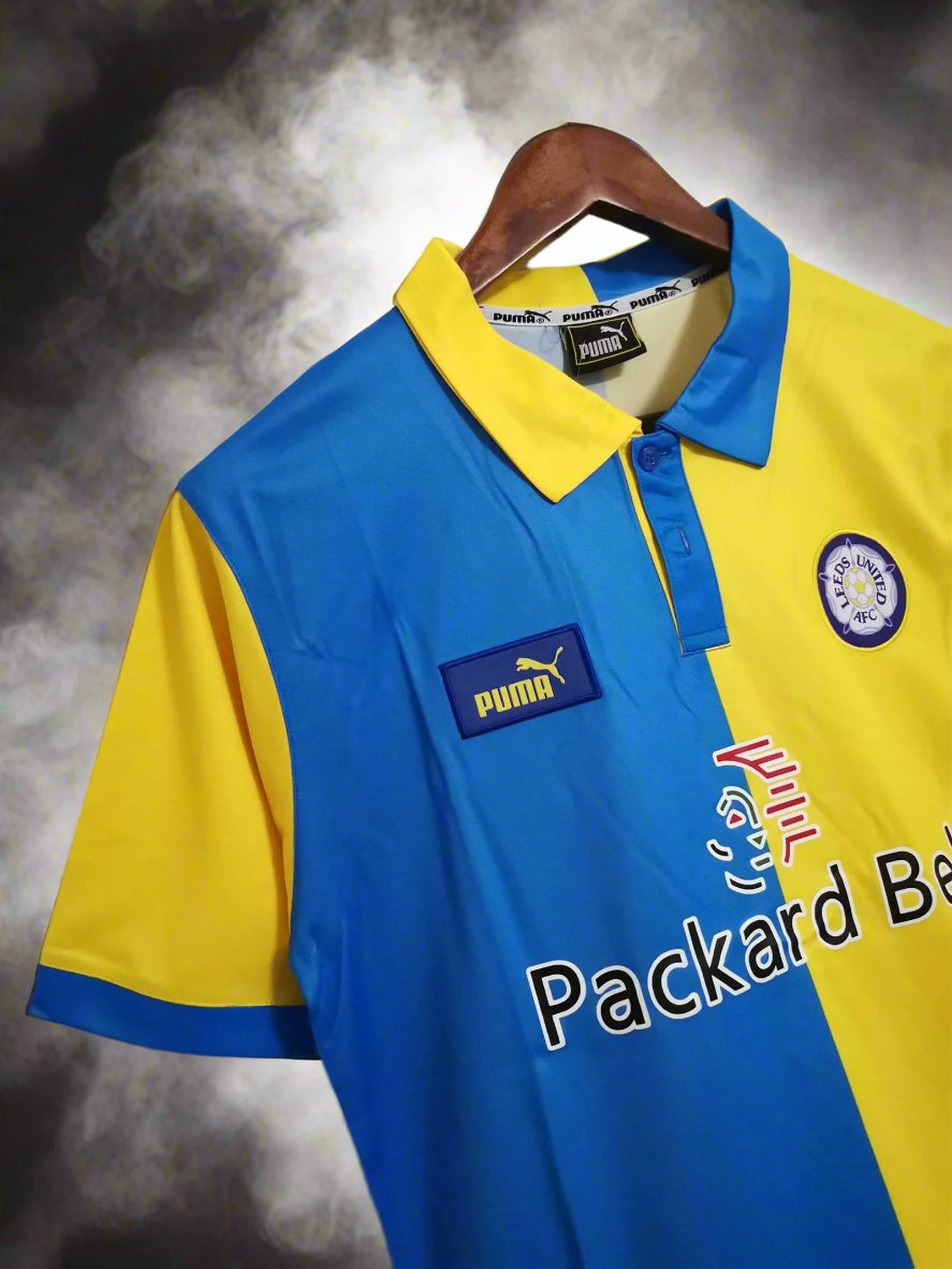 Leeds United 97-99 Away Shirt sponsor