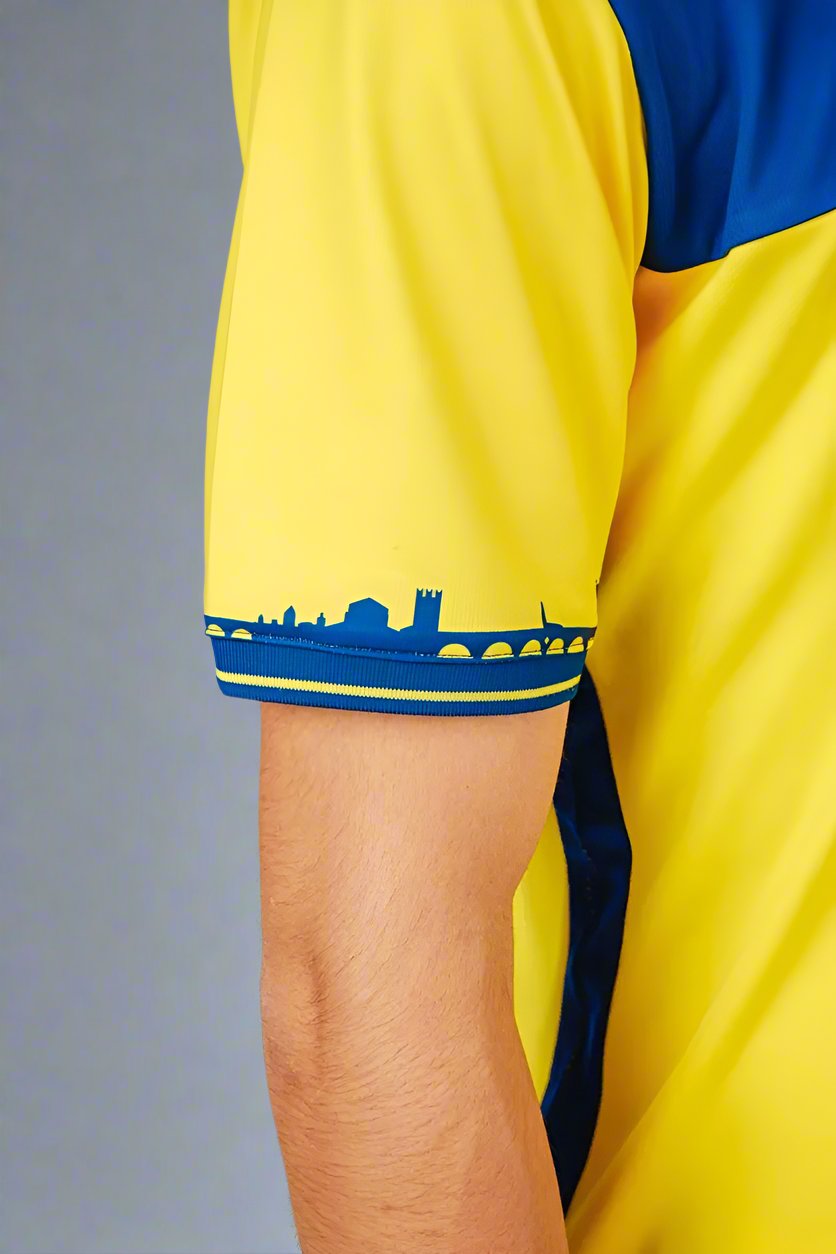 Hellas Verona 23-24 Away Shirt cuff