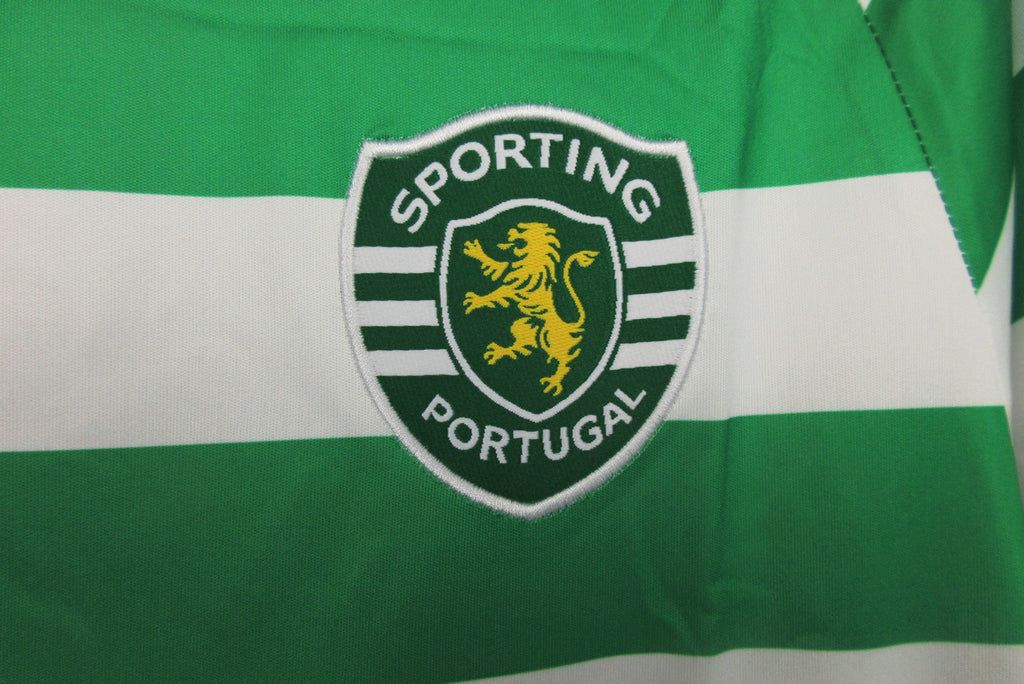 Sporting CP 03-04 Home Retro Shirt crest