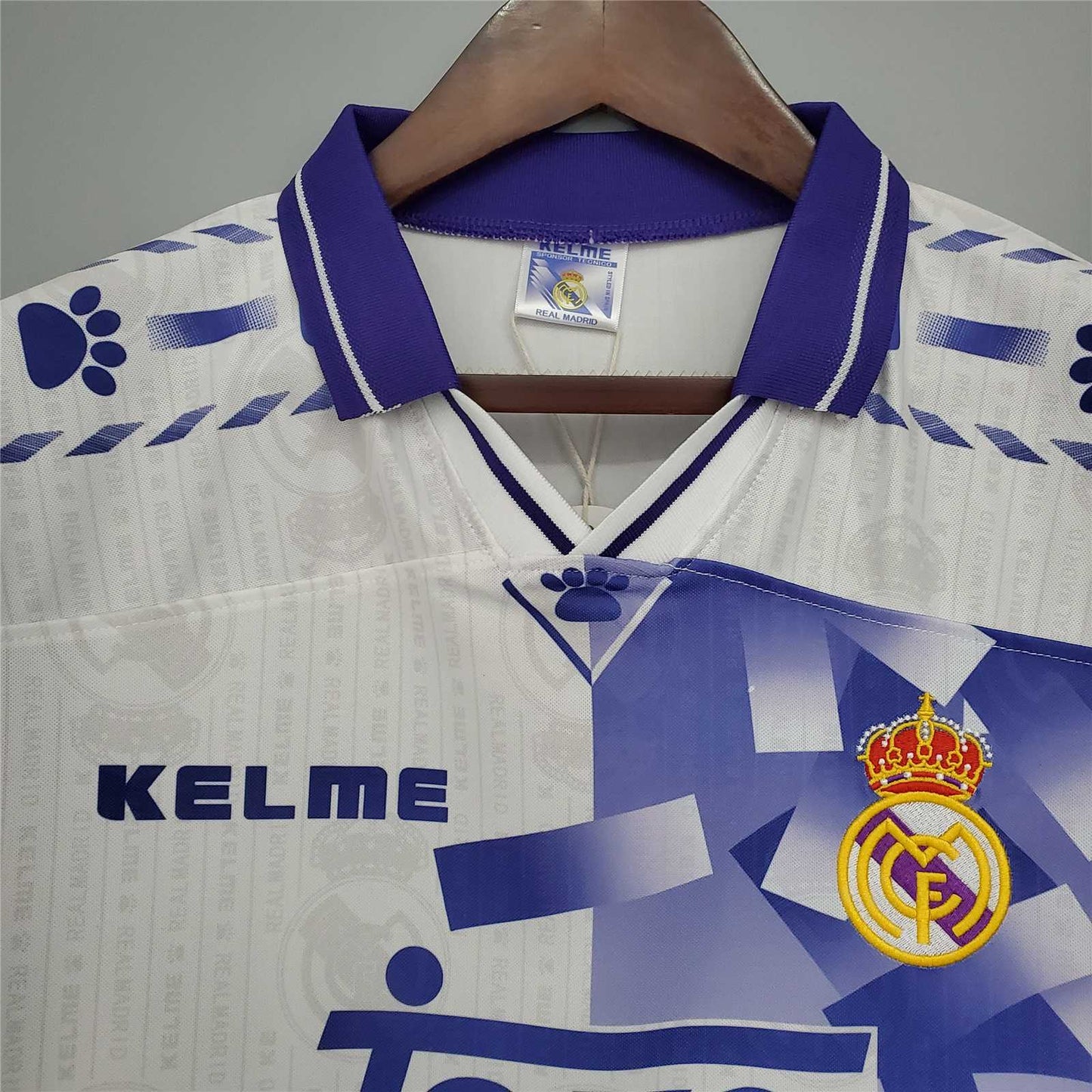 Real Madrid 96-97 3rd Retro Shirt front