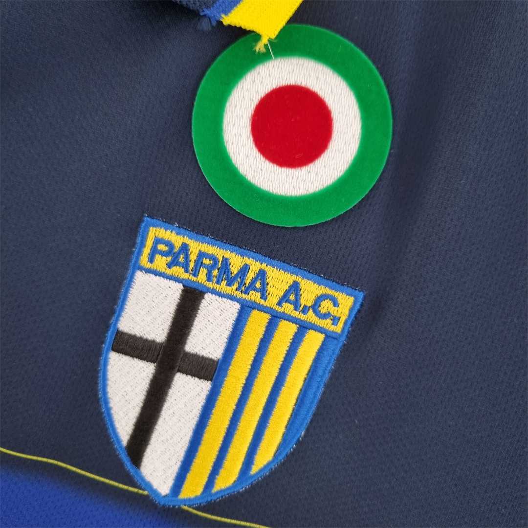 Parma 99-00 Away Retro Shirt crest