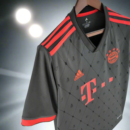 Bayern Munich 22-23 3rd Shirt side