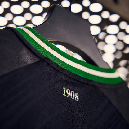 Feyenoord 24-25 Away Shirt collar