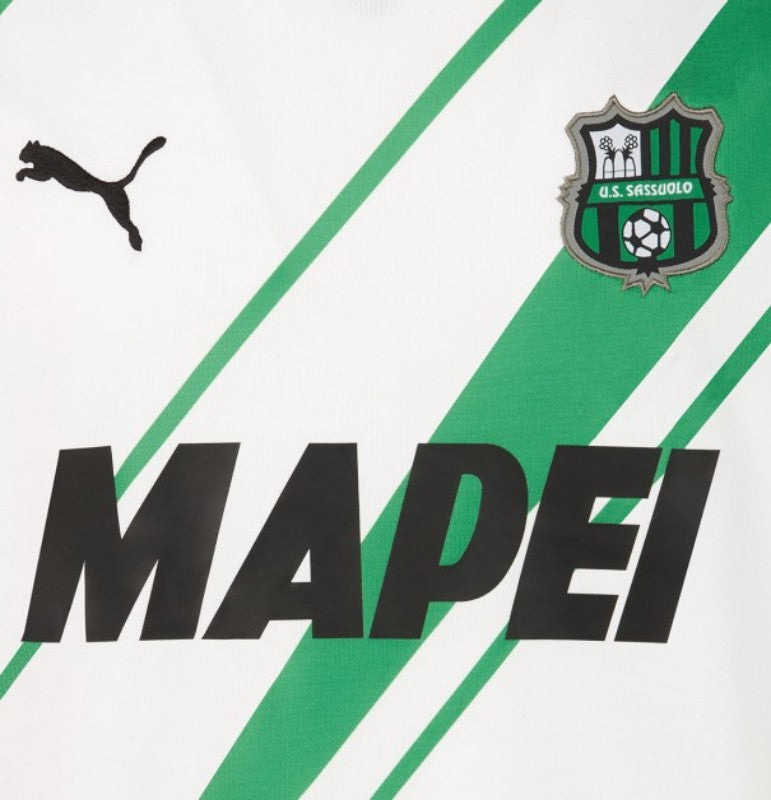 Sassuolo 23-24 Away Shirt sponsor