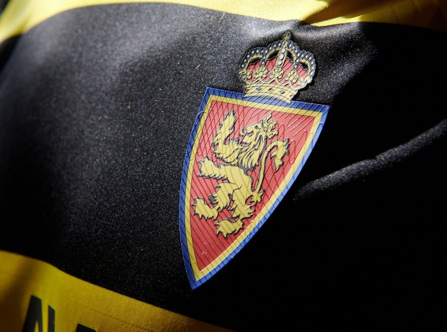 Real Zaragoza 23-24 Away Shirt