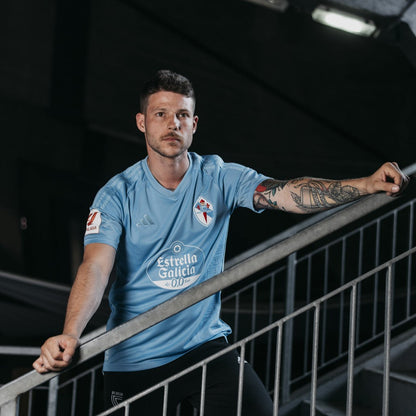 Celta Vigo 23-24 Home Shirt model