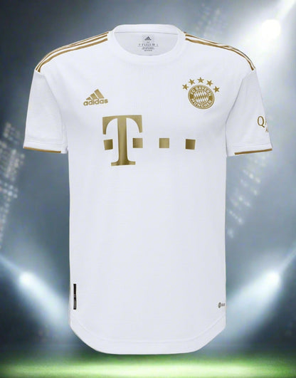 Bayern Munich 22-23 Away Shirt front