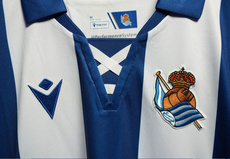 Real Sociedad 24-25 Home Shirt collar