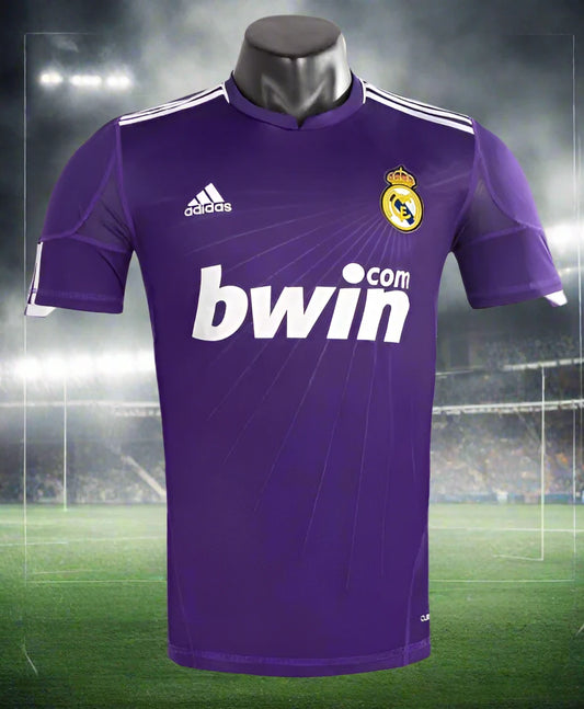 Real Madrid 10-11 3rd Retro Shirt