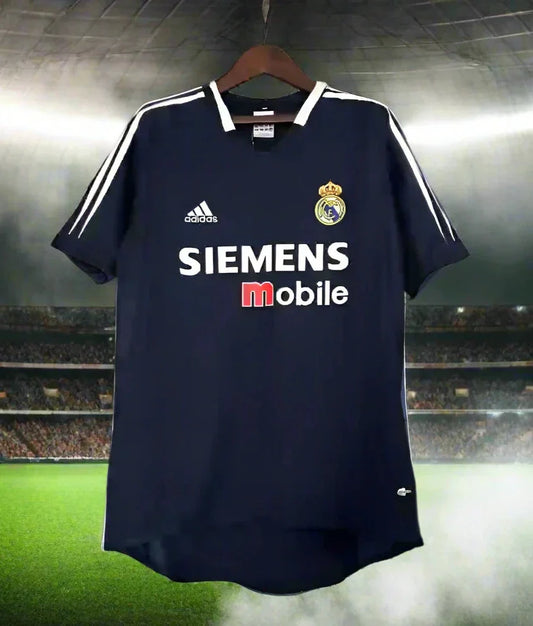 Real Madrid 04-05 Away Retro Shirt