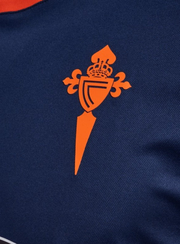 Celta Vigo 24-25 Away Shirt crest