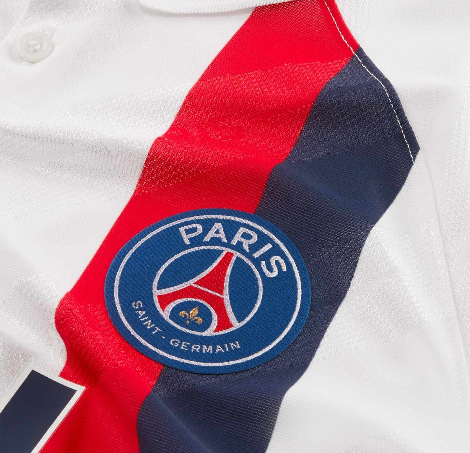 PSG 19-20 3rd Retro Shirt badge