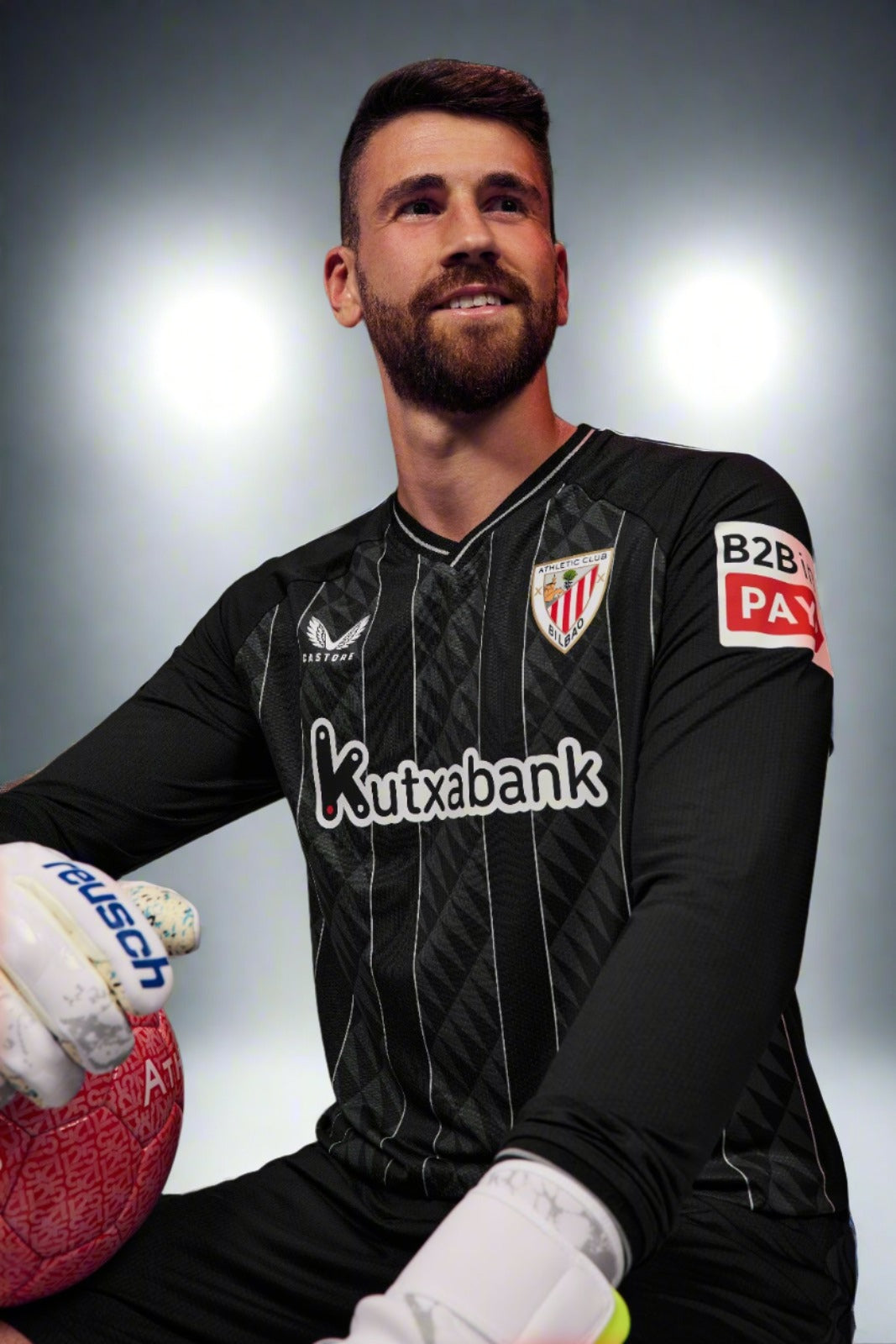 Athletic Club Bilbao 23-24 Goalkeeper Shirt 2 model