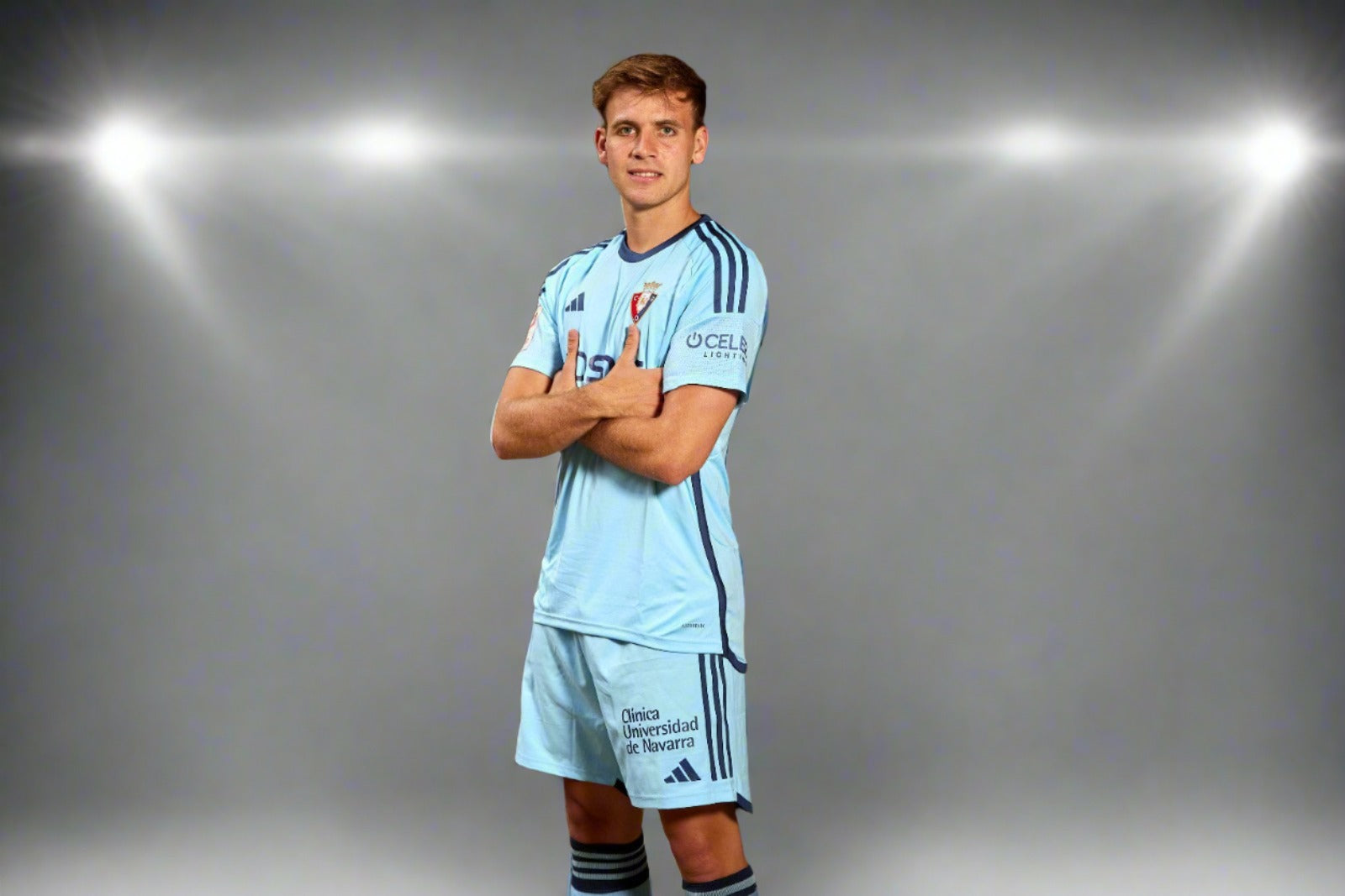 Osasuna 23-24 Away Shirt model