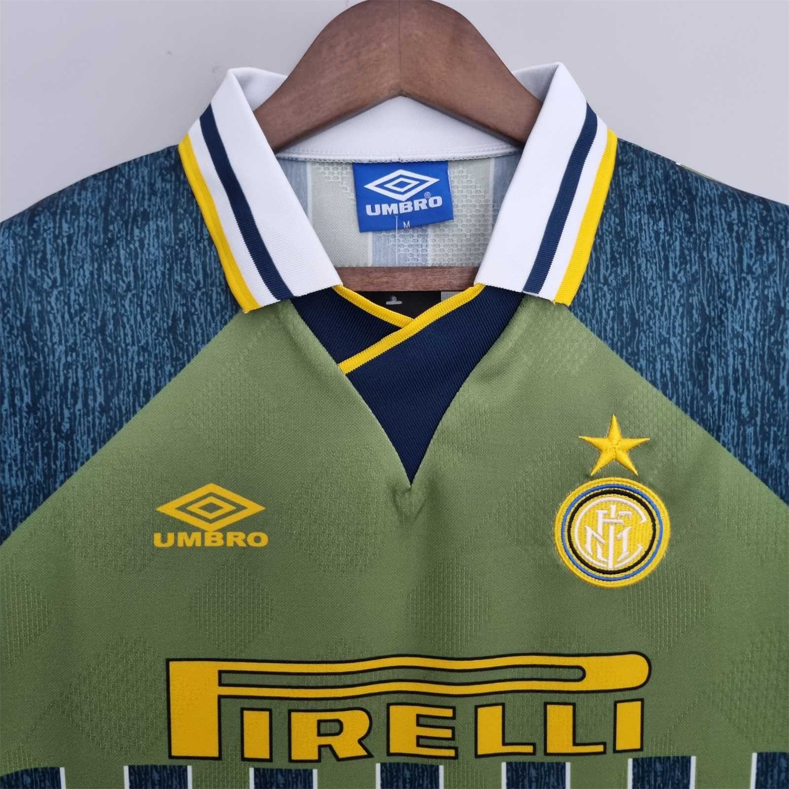 Inter Milan 95-96 3rd Retro Shirt sponsor