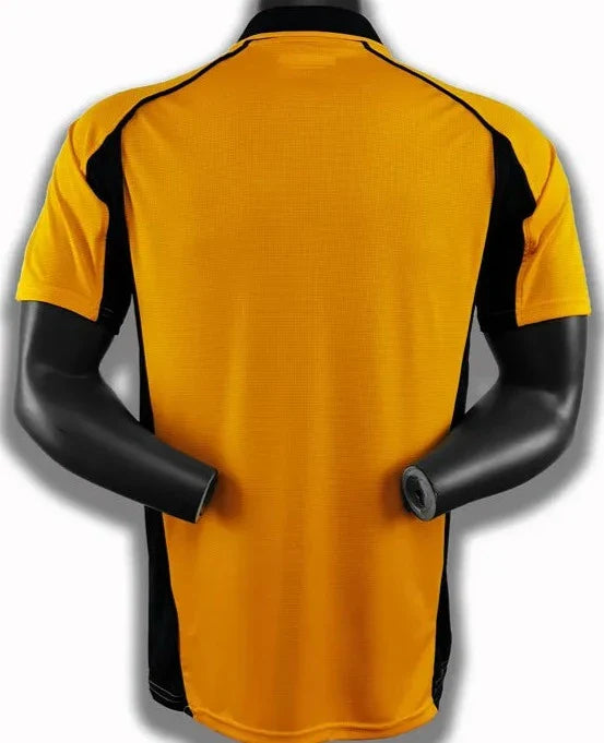 Liverpool 00-01 Away Shirt rear